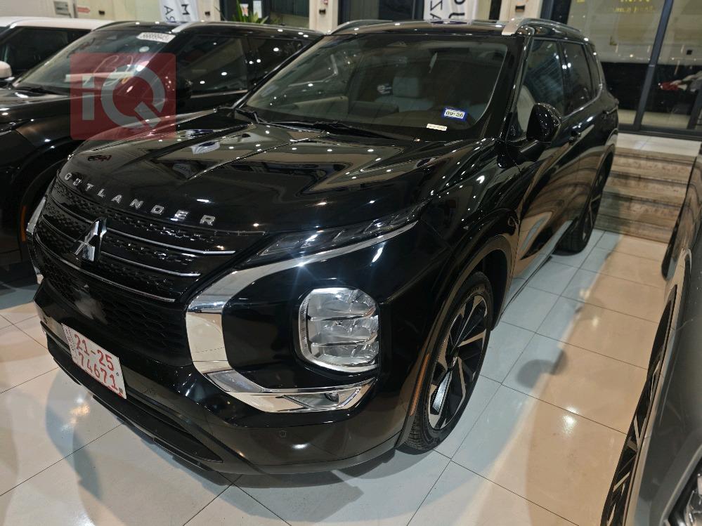 ميتسوبيشي اوتلاندر